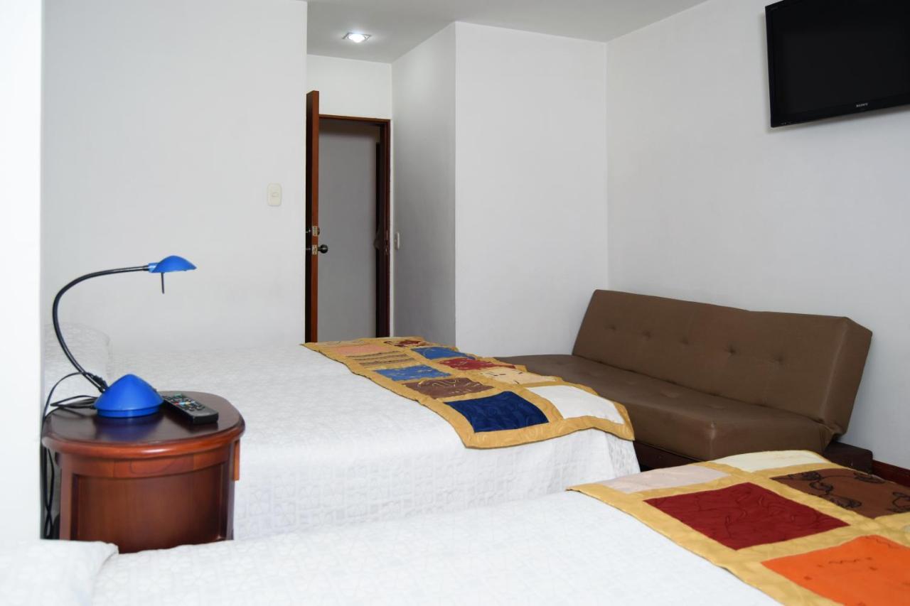 Hotel Bolivar Plaza Manizales Exterior foto
